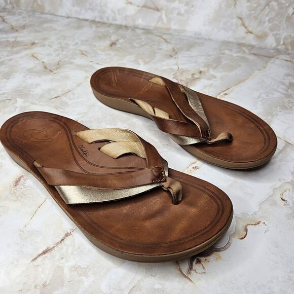 OluKai Shoes - Olukai Kaekae sandals size 7 Leather Flip Flops Sahara Bubbly Golden